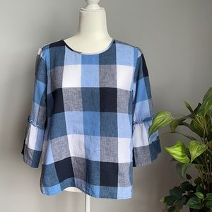 Van Heusen Blouse EUC Medium